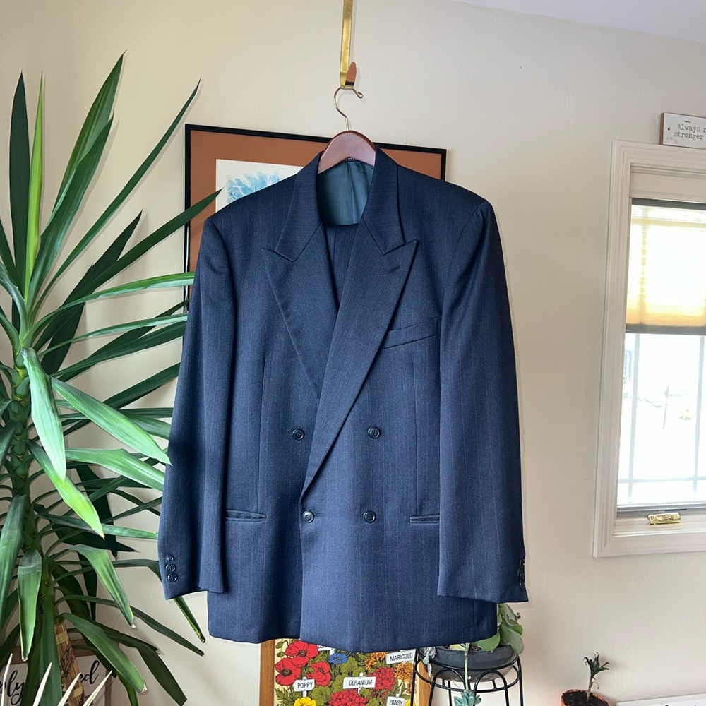 Men's Giorgio Armani 100% Wool Italian Double-Breasted Navy Suit Exl/Condition